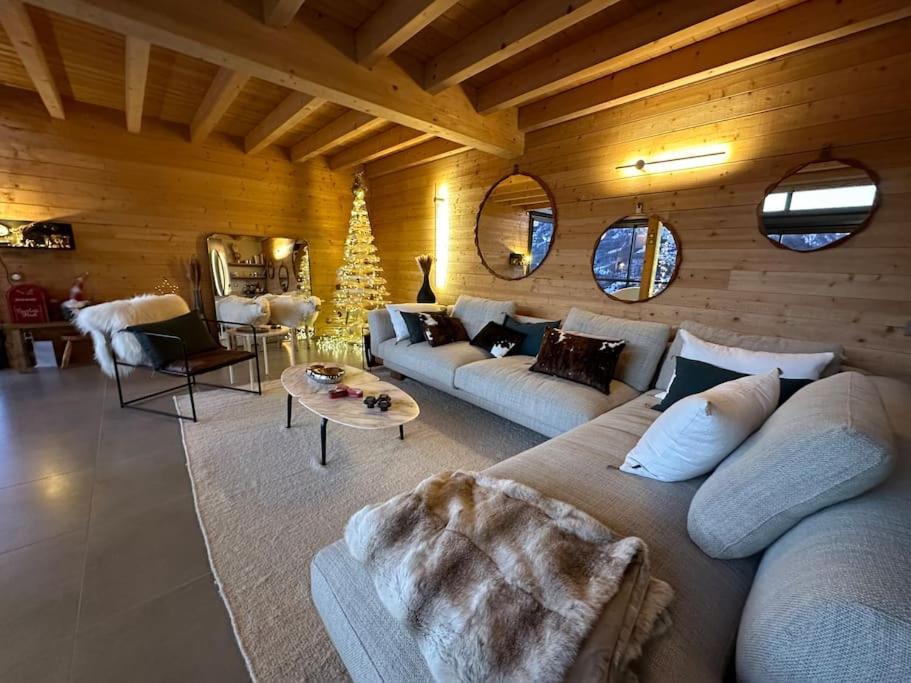 Chalet D'Architecte Avec Vue Panoramique อัลโลส ภายนอก รูปภาพ
